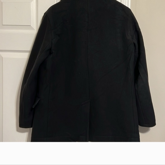 Lacoste winter coat - Picture 5 of 10